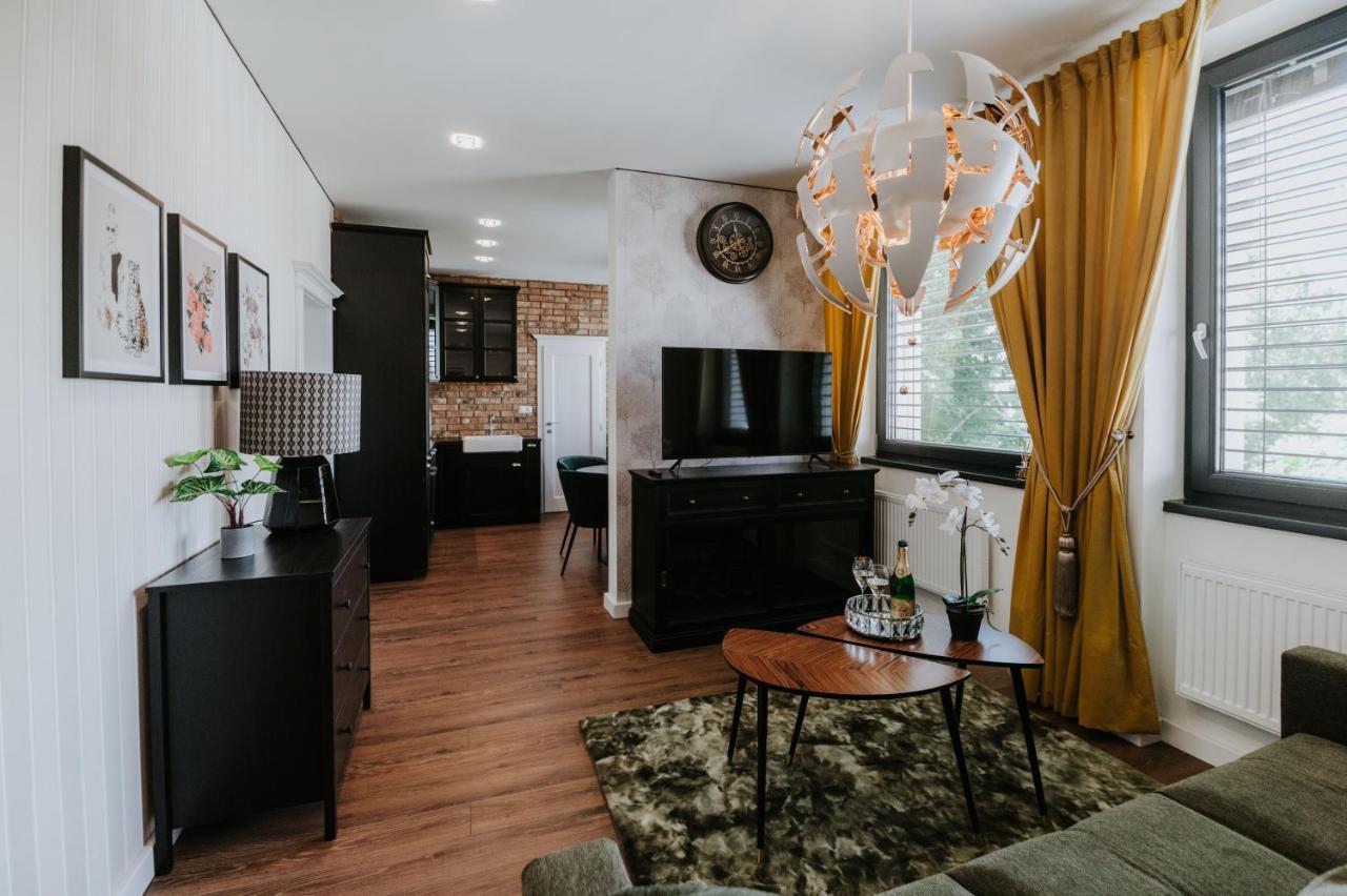 Apartmany Evia Clinic Левице Экстерьер фото